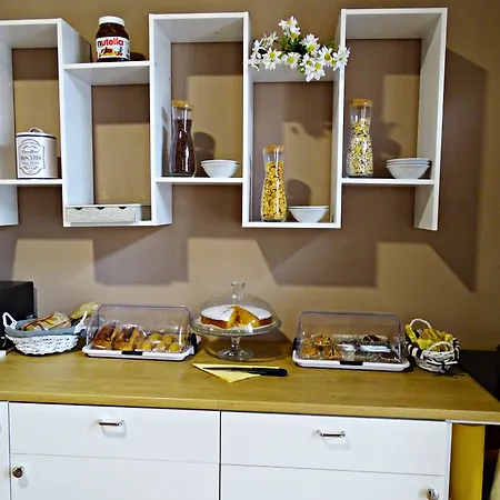 Arancio בית הארחה 2*