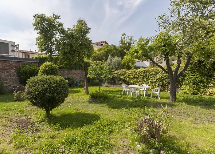 Πανσιόν Arancio Λούκα