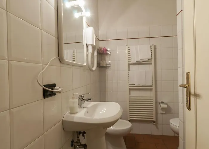 Arancio בית הארחה