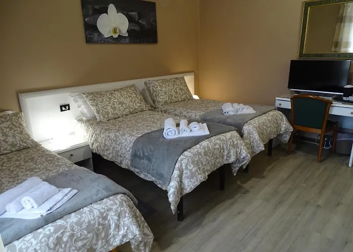 Arancio בית הארחה