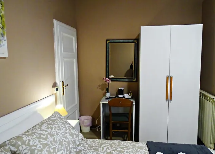 Arancio Πανσιόν Λούκα